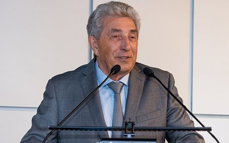 Сергей Грачев поздравил машиностроителей Оренбуржья